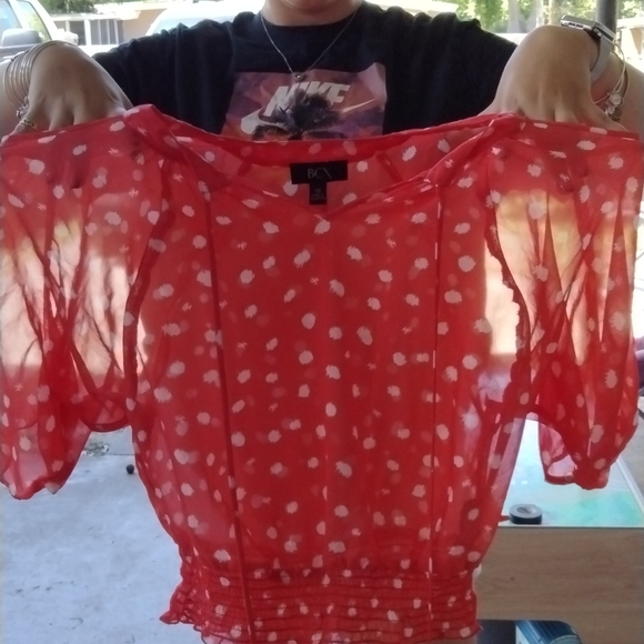 Orangie red white polka dot blouse open shoulder hangs with elastic waist - Picture 3 of 4